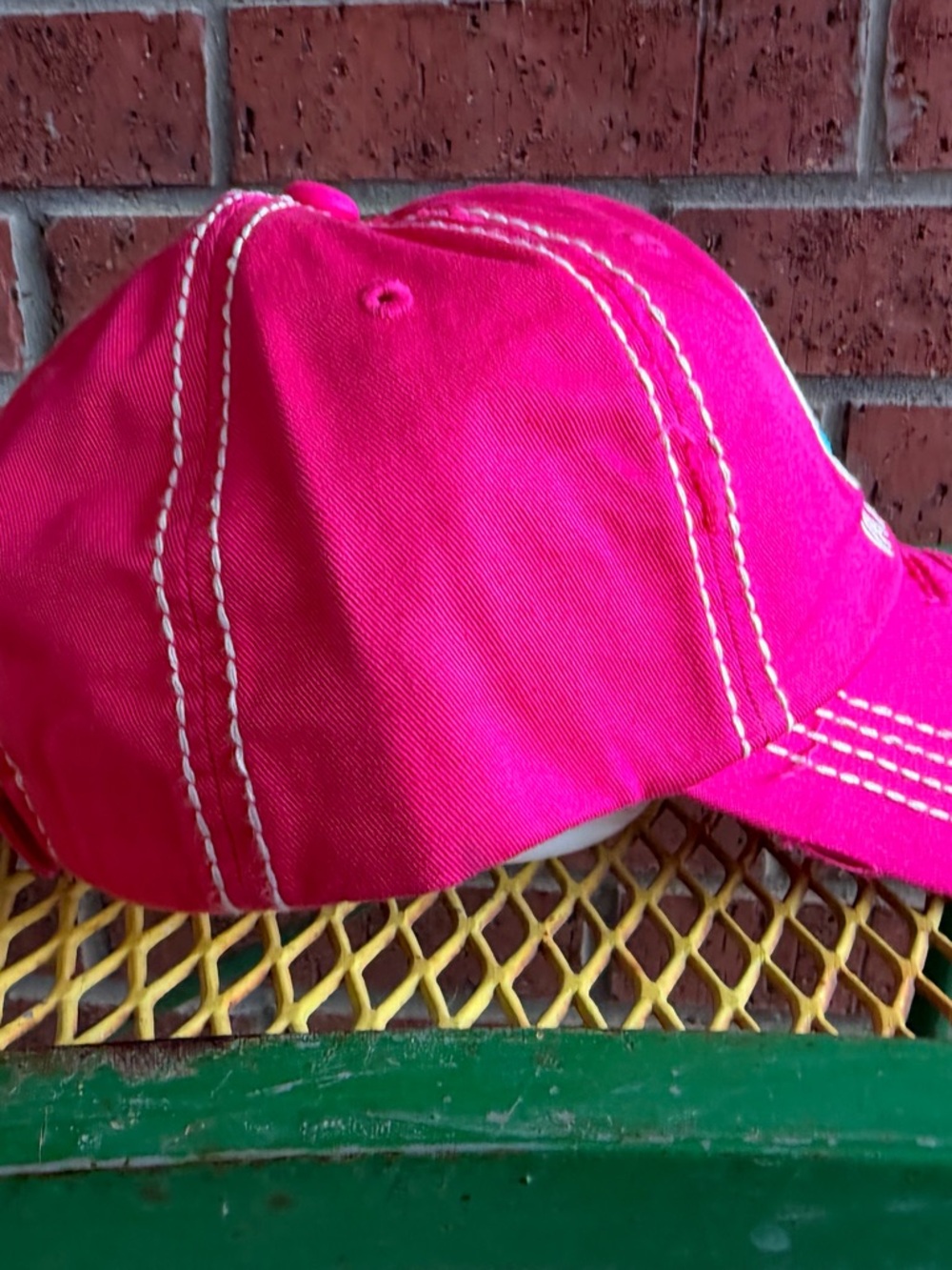 NWT KBETHOS Hot Pink 'VACAY MODE' Embroidered Baseball Cap - Picture 5 of 7